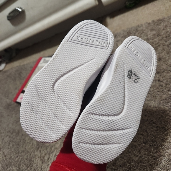 Tommy Hilfiger Toddler Boys Slip-on Shoes, Size 8 - Picture 4 of 4